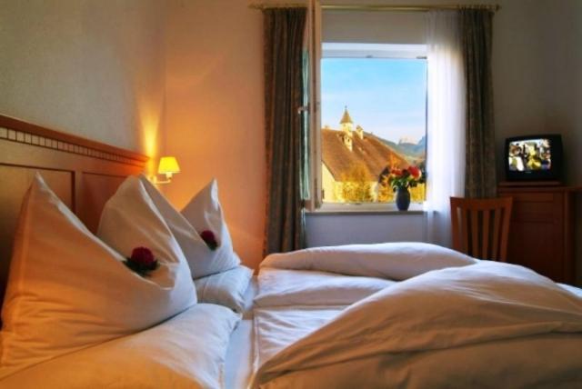 Hotel Oberwirt Feldthurns Ngoại thất bức ảnh
